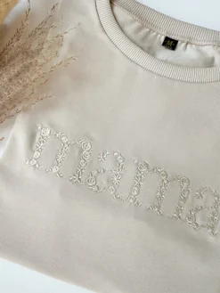 Beżowa koszulka damska z beżowym haftem mama