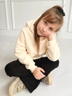 Bluza dziecięca z kapturem waniliowa childhood