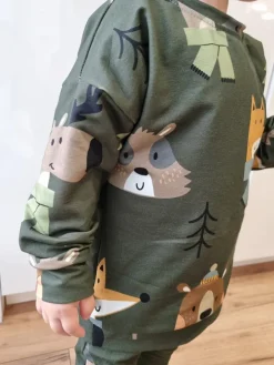 Bluza dziecięca zwierzęta w lesie