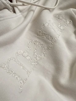 Bluza z kapturem jasny beż z haftem mama