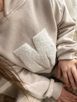 Bluza z kapturem z uszkami zajączka pluszowy inicjał
