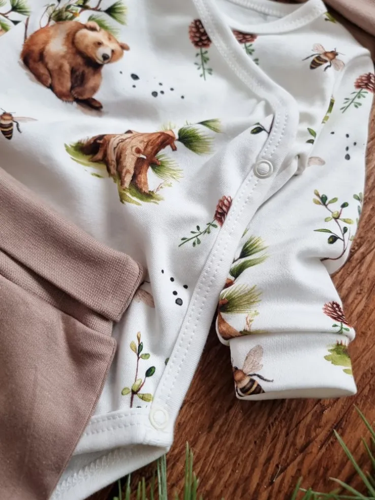 Body kopertowe niemowlęce budzący się las