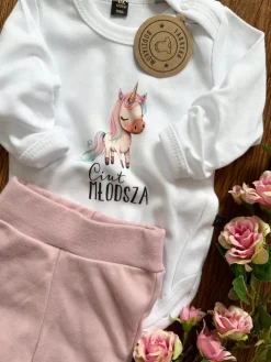 Body/koszulka z jednorożcem ciut młodsza