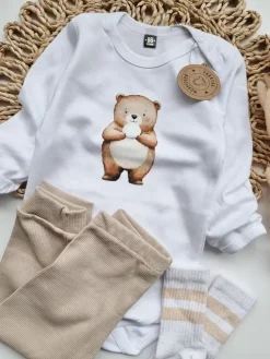 Body niemowlęce niedźwiadek z kulą śniegu