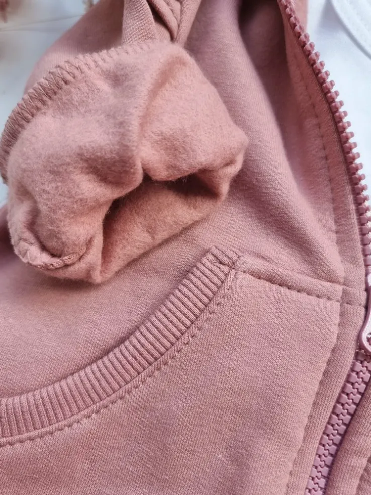 Dres niemowlęcy dla dziewczynki