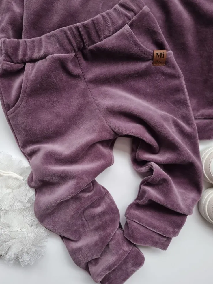Dres welurowy dziecięcy jagodowy bluza + spodnie