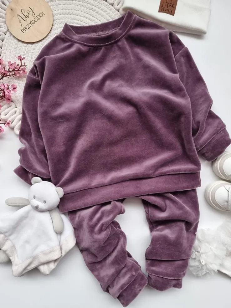 Dres welurowy dziecięcy jagodowy bluza + spodnie