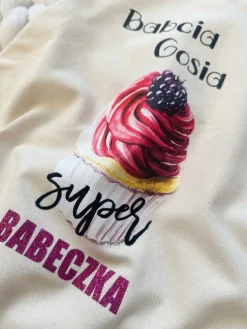 Fartuch kuchenny z nadrukiem Babcia super babeczka