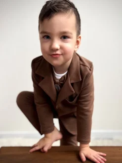 Garnitur dla dziecka SLIM brązowy 4el.
