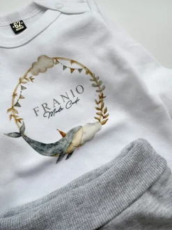 Komplet dla niemowlaka wieniec z wielorybem