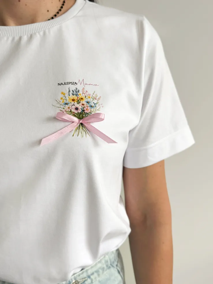 Koszulka damska najlepsza mama bukiet kwiatów ze wstążką
