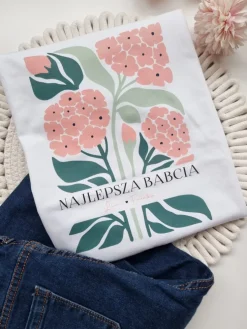 Koszulka dla babci z nadrukiem kwiatów