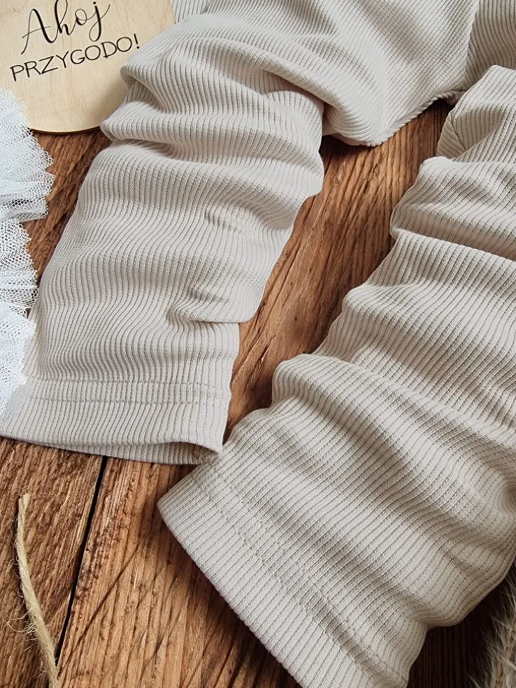 Legginsy niemowlęce prążkowane jasny beż