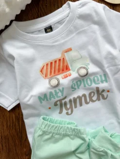 Miętowo biała piżama dziecięca z nadrukiem mały śpioch + imię