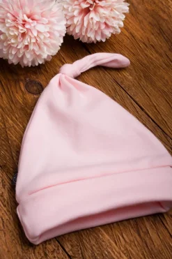 Morelowa czapeczka niemowlęca