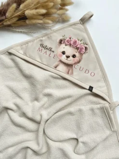 Okrycie kąpielowe misio w wianku małe cudo