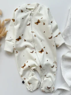 Pajacyk niemowlęcy na suwak ze stópkami boho motyle