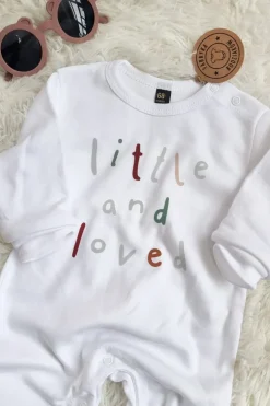 Pajac z nadrukiem little and loved