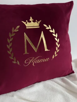 Poduszka welurowa z nadrukiem Mama w wieńcu