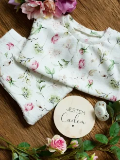 Prążkowany komplet piwonie (bluza + spodnie)