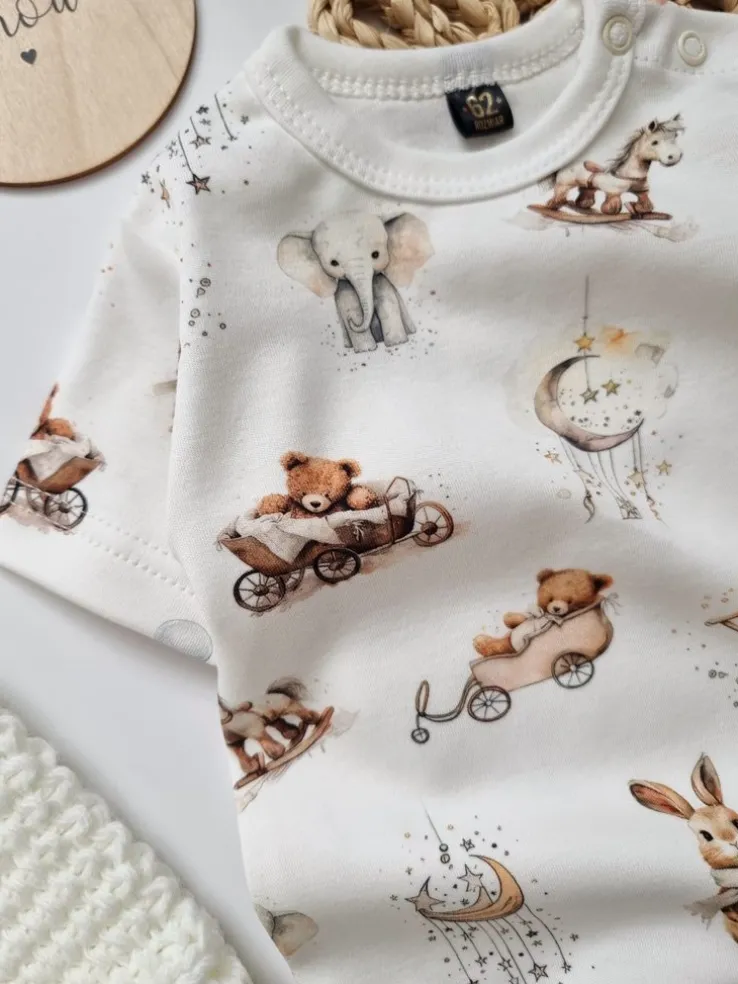 Rampers niemowlęcy retro zwierzątka