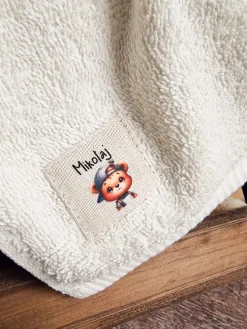 Ręcznik ecru misio uczeń w czapeczce + imię