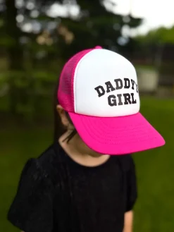 Różowa czapka z daszkiem dla dziecka daddy’s girl