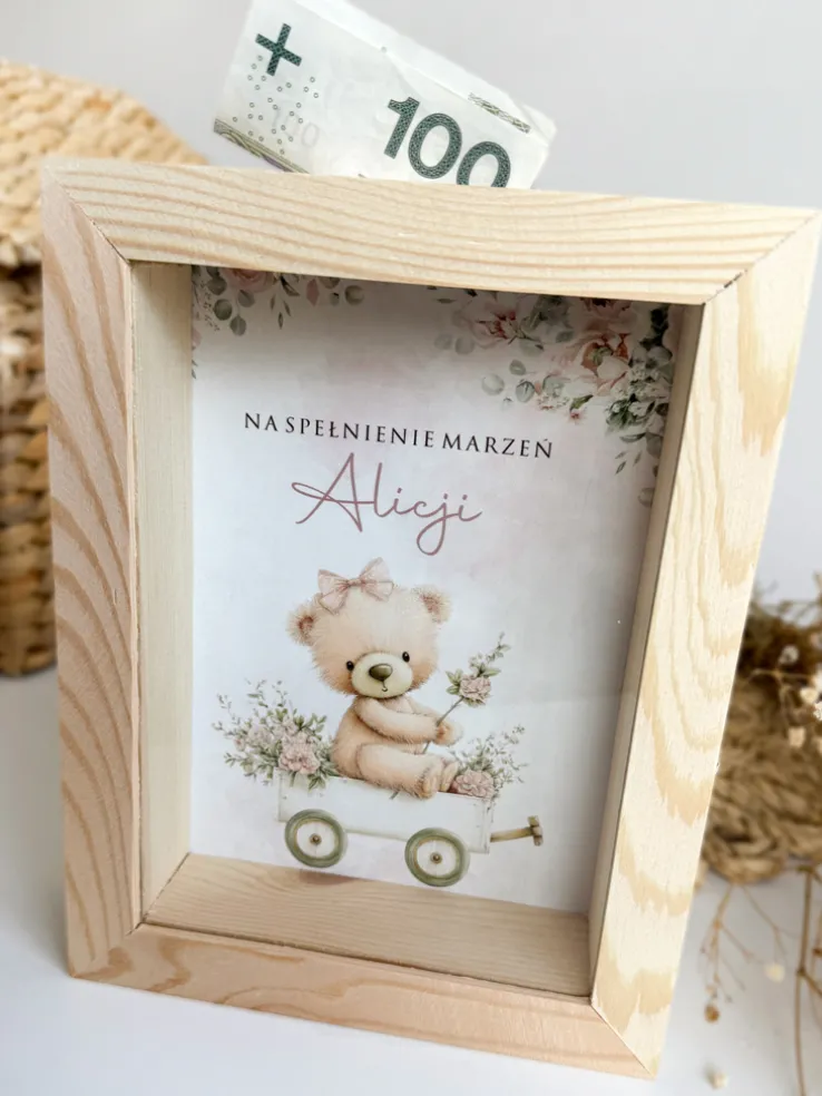 Skarbonka dla dziecka z nadrukiem misia z kwiatami