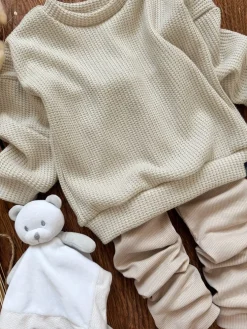 Sweter dziecięcy jasny beż