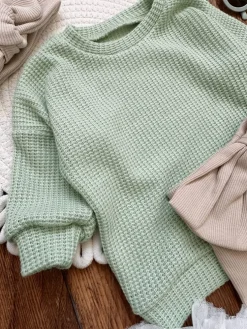 Sweter dziecięcy pistacjowy