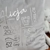 Szara poduszka welurowa z nadrukiem metryczki