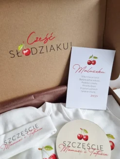 Zestaw wyprawkowy dla niemowlaka 10 el. wisienki